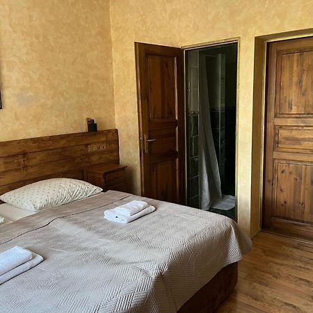 Penzion Pri Kastieli Братислава Екстер'єр фото